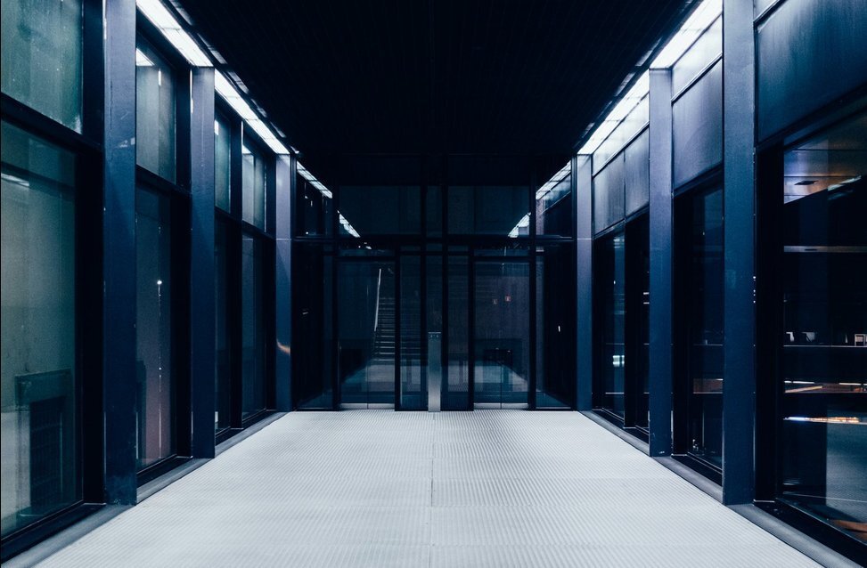<span id="hs_cos_wrapper_name" class="hs_cos_wrapper hs_cos_wrapper_meta_field hs_cos_wrapper_type_text" style="" data-hs-cos-general-type="meta_field" data-hs-cos-type="text" >Försvarsupphandling i förändring – krav, möjligheter och juridiska vägval</span>