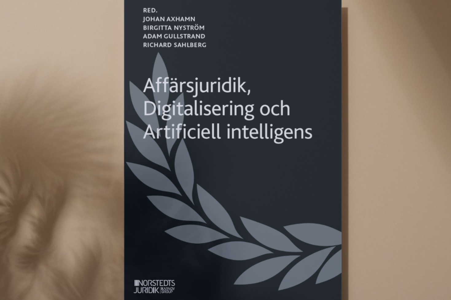 <span id="hs_cos_wrapper_name" class="hs_cos_wrapper hs_cos_wrapper_meta_field hs_cos_wrapper_type_text" style="" data-hs-cos-general-type="meta_field" data-hs-cos-type="text" >Foyens experter medförfattare till ny bok om affärsjuridik, digitalisering och AI</span>