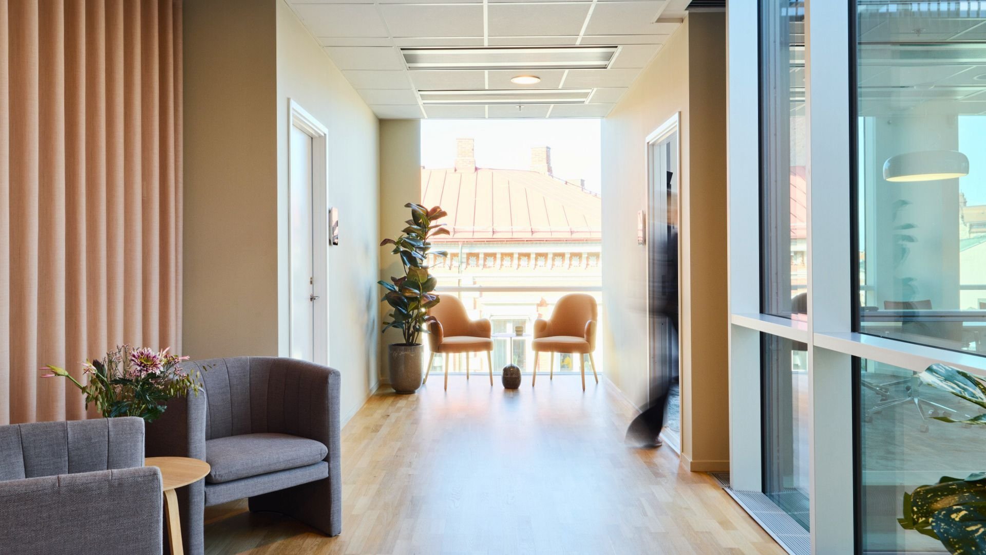 <span id="hs_cos_wrapper_name" class="hs_cos_wrapper hs_cos_wrapper_meta_field hs_cos_wrapper_type_text" style="" data-hs-cos-general-type="meta_field" data-hs-cos-type="text" >Foyen och advokat skapar Advokaternas Schacksällskap</span>